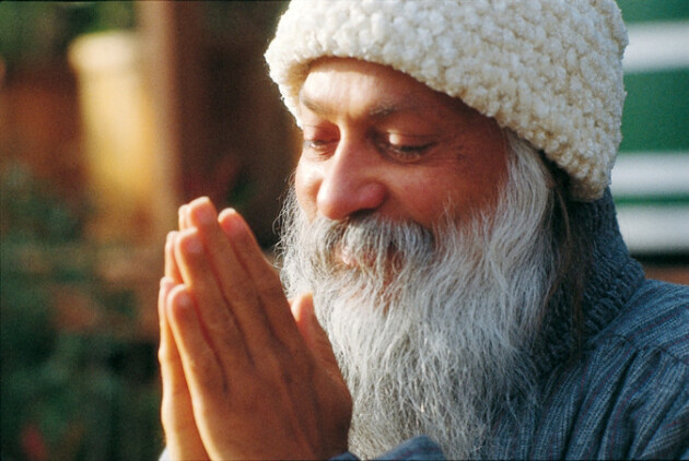 Deux personnes qui se rencontre osho