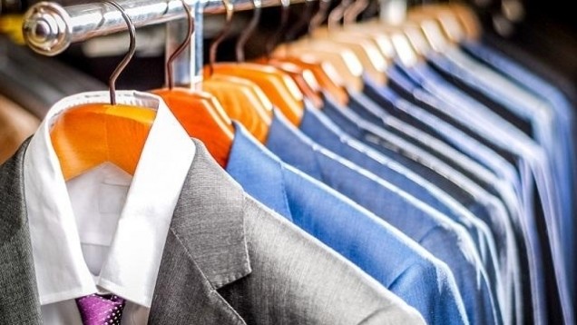 Tenue vestimentaire au travail : 4 points essentiels à retenir 